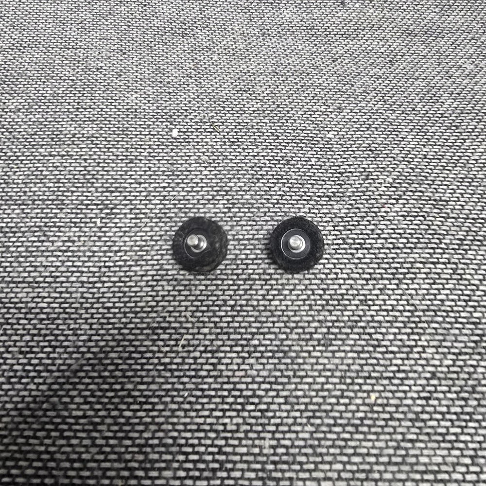 Shark Vacuum Roller Wheels IC162 Replacement Parts Black Good Small Front Wheels